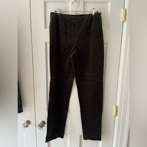 Leggiadro women’s dark green velvet Pants